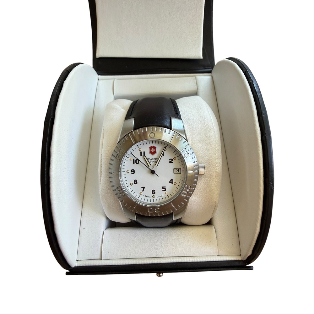 Swiss Army Peak Ratchet Bezel Watch 24954 White Dial Black Leather Mens 100M